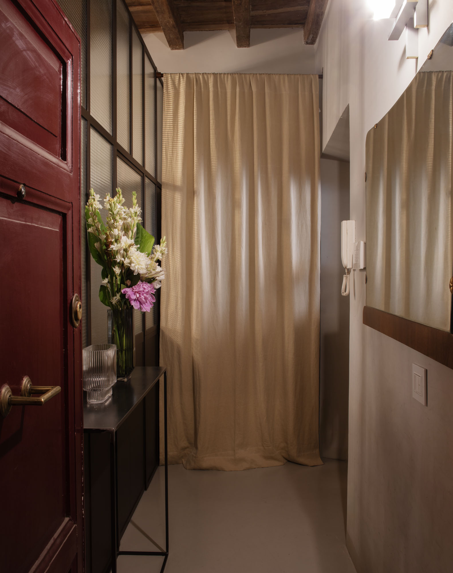 via urbana after foyer